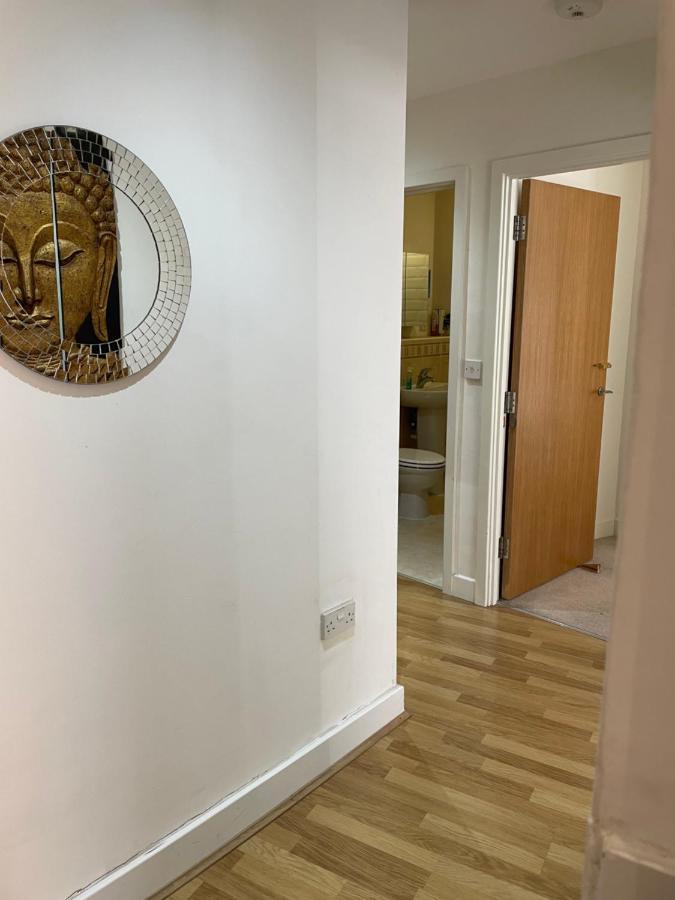 Entire Town Centre 2 Bedroom Apartment Very Close To Beach Bournemouth Exterior foto