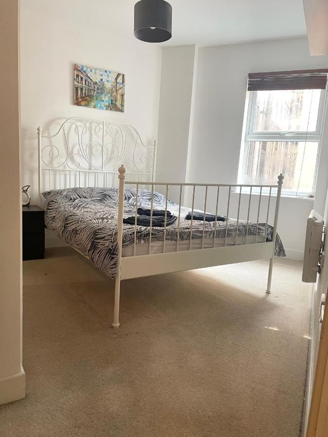 Entire Town Centre 2 Bedroom Apartment Very Close To Beach Bournemouth Exterior foto